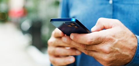 Man holding smartphone